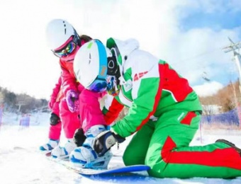 服装制造业外贸网站案例